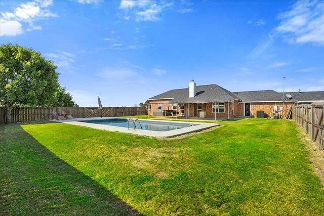 3411 Fm 636, Kerens, TX 75144