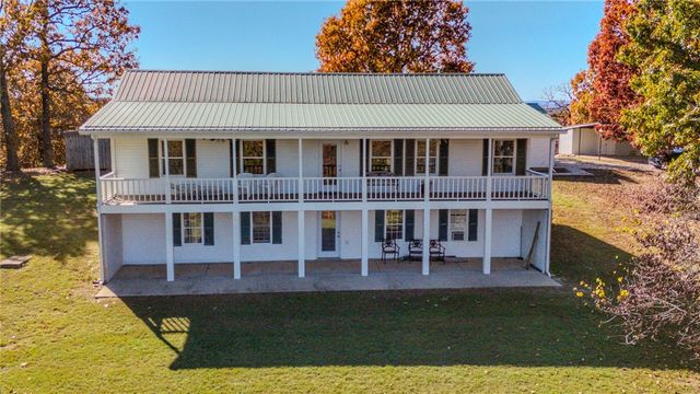 400 Marion County 2032, Yellville, AR 72687
