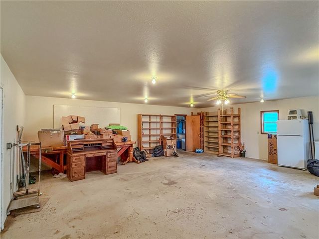 400 Marion County 2032, Yellville, AR 72687