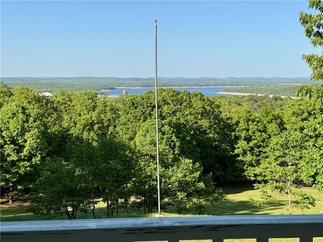 400 Marion County 2032, Yellville, AR 72687