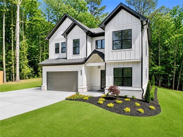 5019 Nichols Drive, Flowery Branch, GA 30542