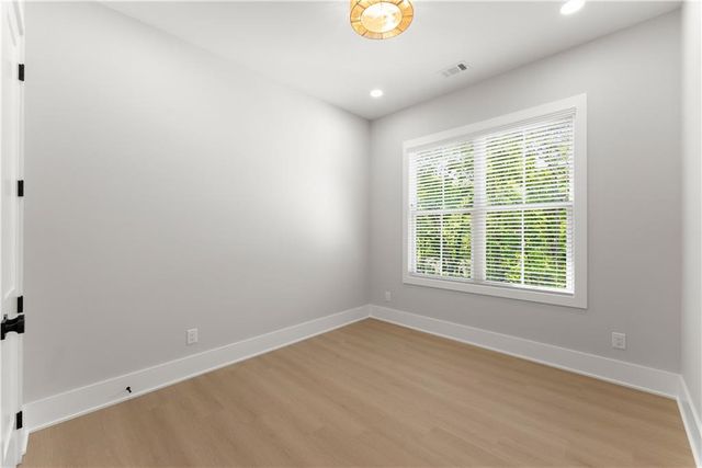 5019 Nichols Drive, Flowery Branch, GA 30542