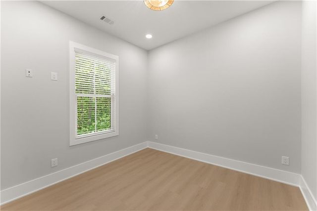 5019 Nichols Drive, Flowery Branch, GA 30542