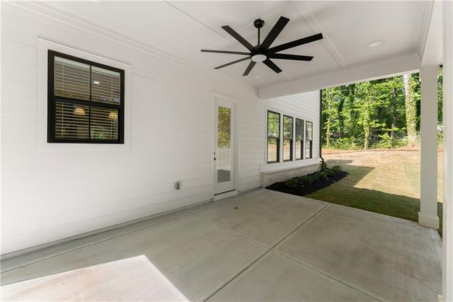 5019 Nichols Drive, Flowery Branch, GA 30542