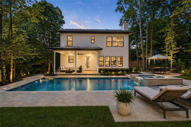 5019 Nichols Drive, Flowery Branch, GA 30542