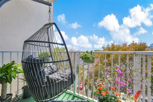 11060 SW 196th Street 514, Cutler Bay, FL 33157
