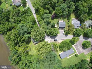 921 W BENNING RD, Galesville, MD 20765