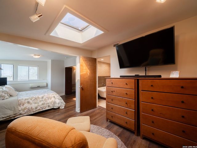 3102 Eisenhauer Rd Apt C26, San Antonio, TX 78209