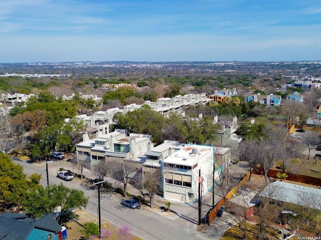 3102 Eisenhauer Rd Apt C26, San Antonio, TX 78209