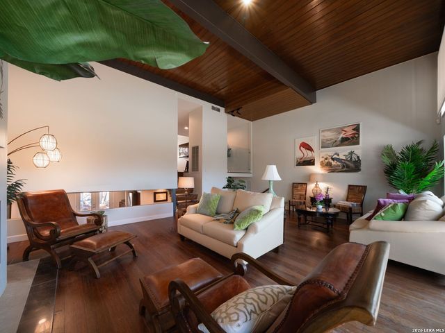 3102 Eisenhauer Rd Apt C26, San Antonio, TX 78209