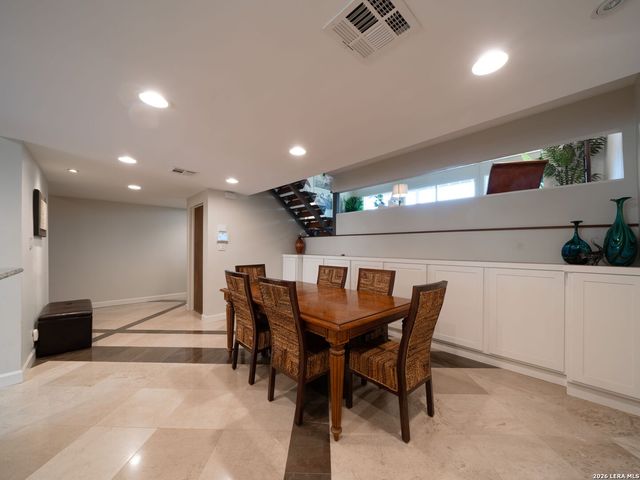 3102 Eisenhauer Rd Apt C26, San Antonio, TX 78209