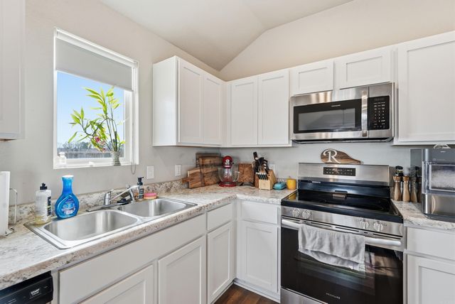 2 Farmhouse Circle, Vilonia, AR 72173