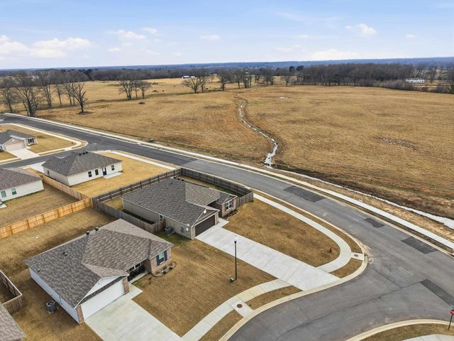 2 Farmhouse Circle, Vilonia, AR 72173