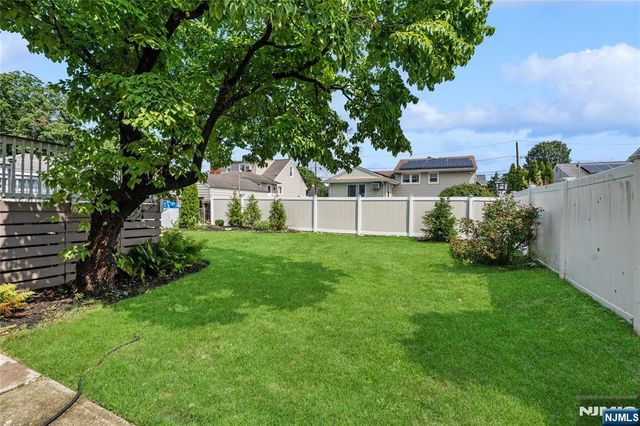 8-35 Lake Street 2, Fair Lawn, NJ 07410