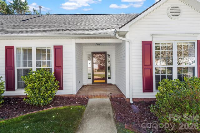 279 Stonehollow Road, Fletcher, NC 28732