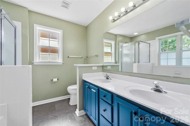 279 Stonehollow Road, Fletcher, NC 28732