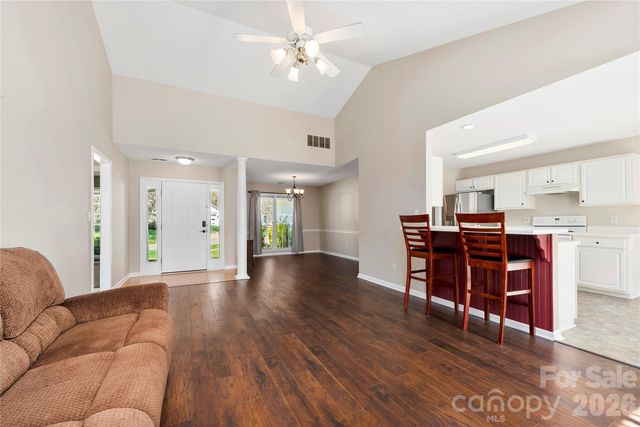 279 Stonehollow Road, Fletcher, NC 28732