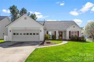 279 Stonehollow Road, Fletcher, NC 28732