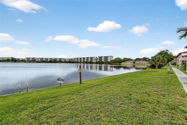 245 NE 191st Street 3022, Miami, FL 33179