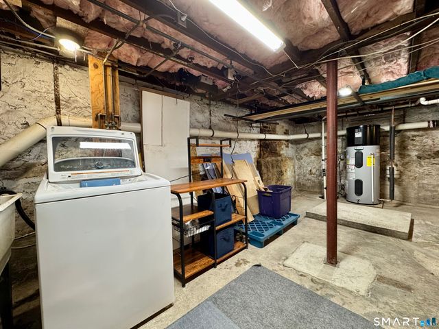 69 Morse Avenue, Groton, CT 06340