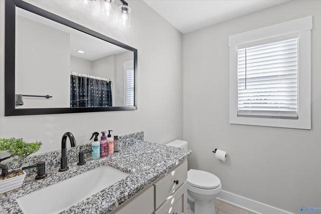 15100 York Lane, Athens, AL 35611