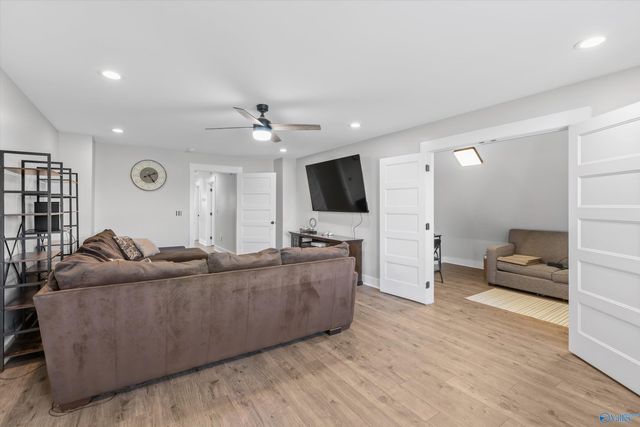 15100 York Lane, Athens, AL 35611