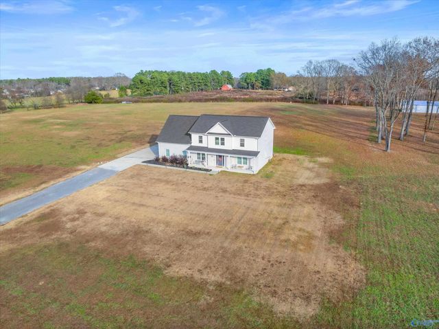 15100 York Lane, Athens, AL 35611