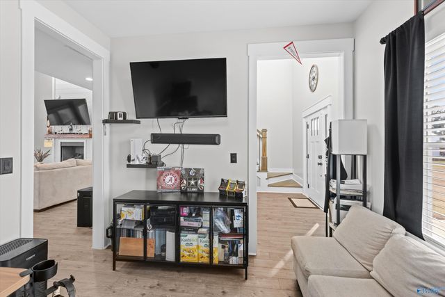 15100 York Lane, Athens, AL 35611