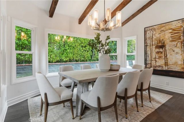 4080 Meadow Lark, Calabasas, CA 91302