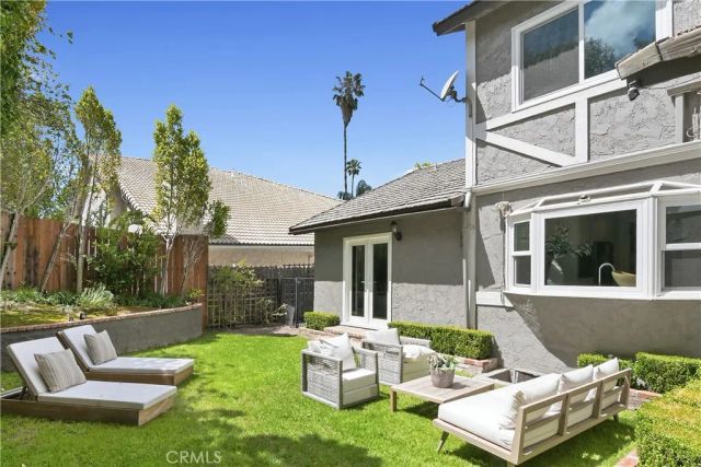 4080 Meadow Lark, Calabasas, CA 91302