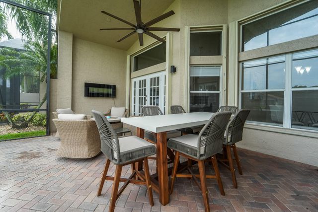 9841 Casa Mar Drive, Lake Worth, FL 33467