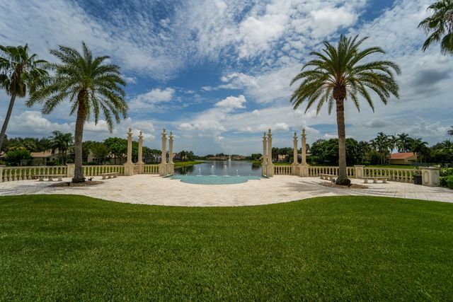 9841 Casa Mar Drive, Lake Worth, FL 33467