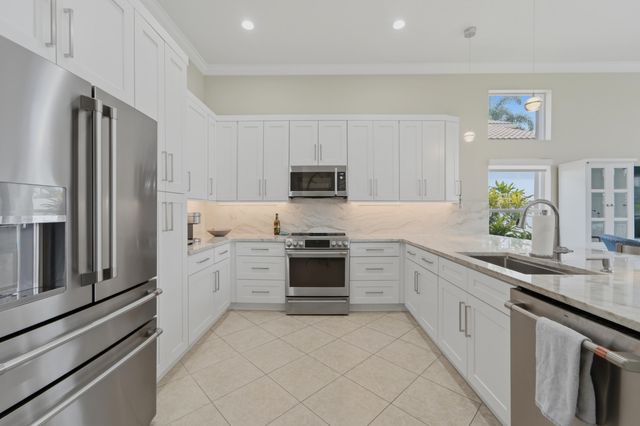 9841 Casa Mar Drive, Lake Worth, FL 33467