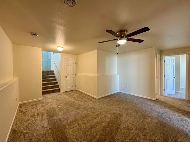 71 NE Mulberry Loop, Minot, ND 58703