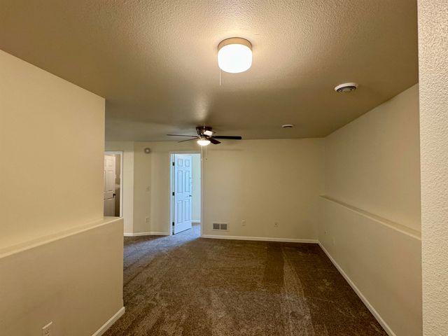 71 NE Mulberry Loop, Minot, ND 58703