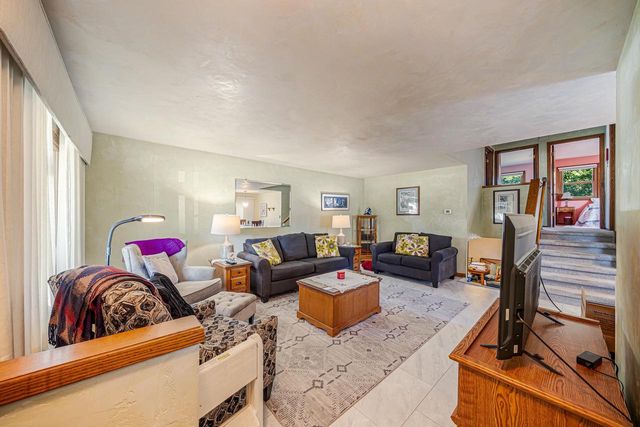 506 S MIDPARK DRIVE, Appleton, WI 54915
