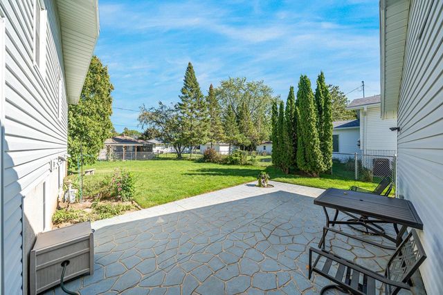 506 S MIDPARK DRIVE, Appleton, WI 54915