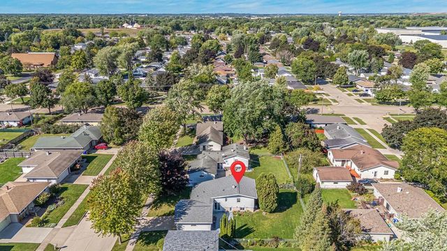 506 S MIDPARK DRIVE, Appleton, WI 54915