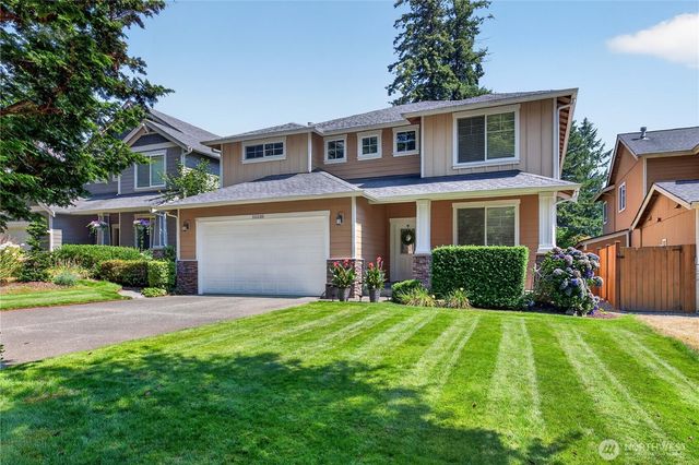 25528 Lake Wilderness Place SE, Maple Valley, WA 98038