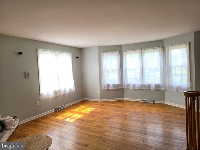 1336 GARRY AVE, Vineland, NJ 08361