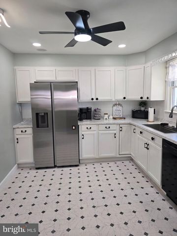 1336 GARRY AVE, Vineland, NJ 08361