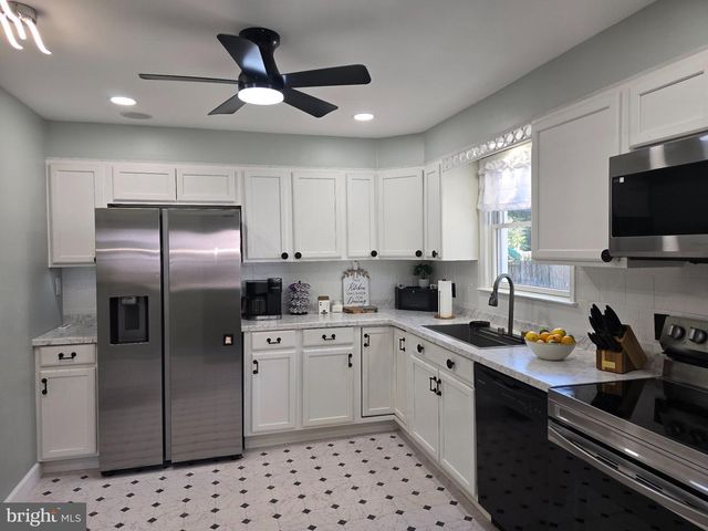 1336 GARRY AVE, Vineland, NJ 08361