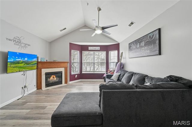 420 Benton Drive K, St Peters, MO 63376