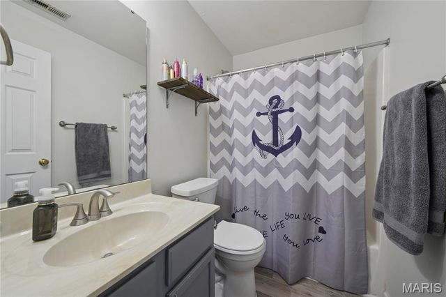 420 Benton Drive K, St Peters, MO 63376