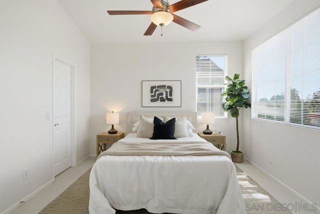 370 Carmel Creeper Place, Encinitas, CA 92024