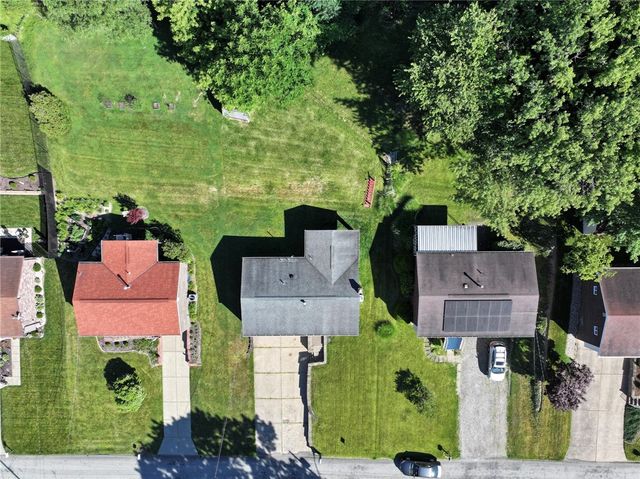 4437 Helmar Drive, Monroeville, PA 15146