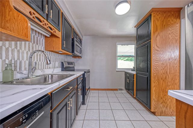 4437 Helmar Drive, Monroeville, PA 15146