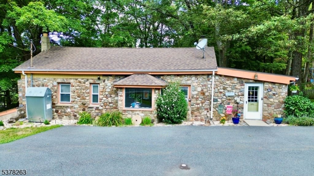 525 Glen Rd, Sparta Twp., NJ 07871
