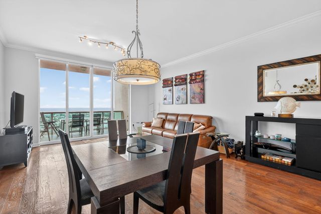 2640 Lake Shore Drive 2608, Riviera Beach, FL 33404