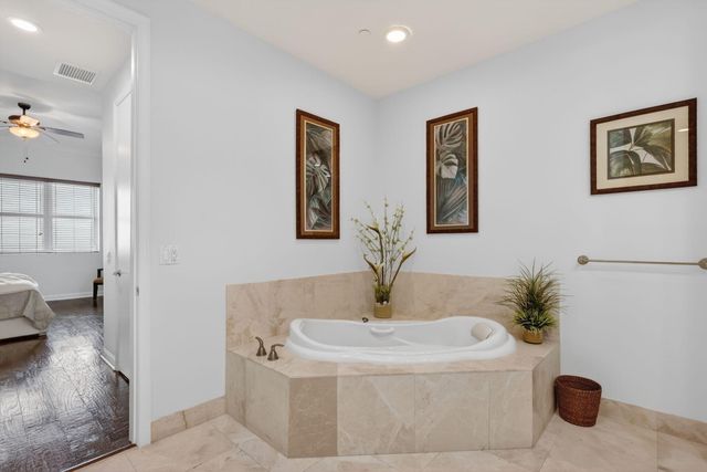 2640 Lake Shore Drive 2608, Riviera Beach, FL 33404